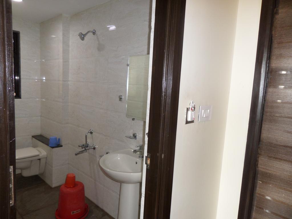 ホテルSai Heera Residency シルディ エクステリア 写真